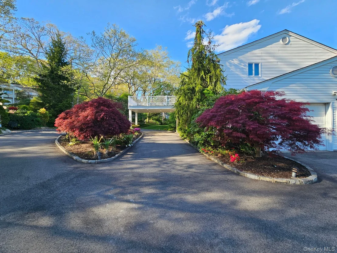 Photo of 1 Somner Drive