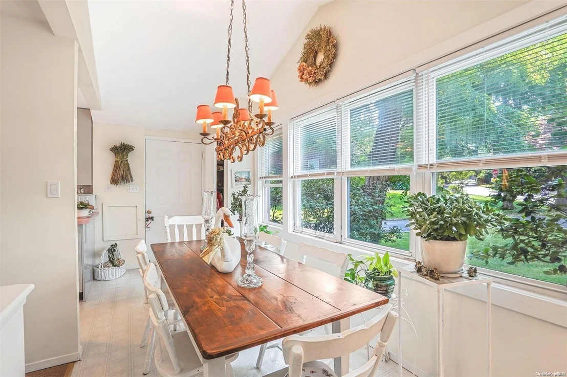 Photo of 31 Hickory Road