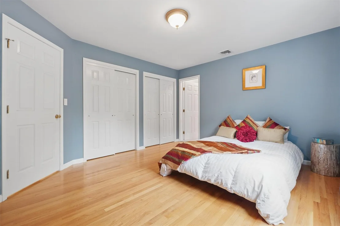 Photo of 21 Golf Course Drive