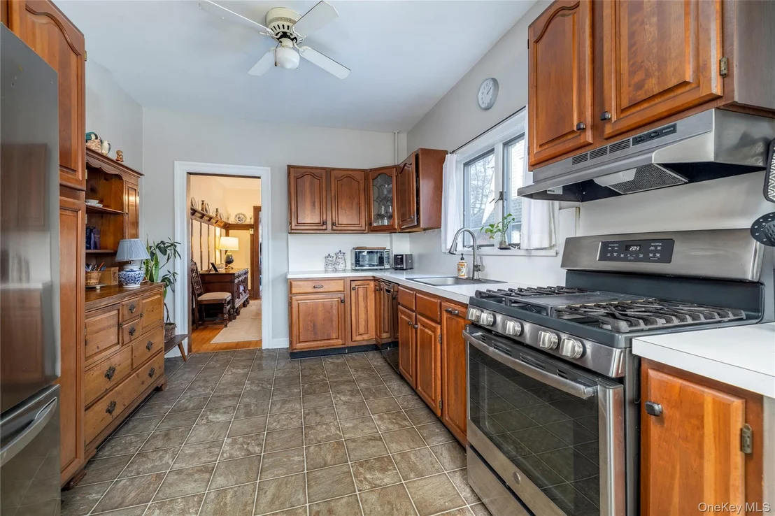Photo of 232 Sherman Street