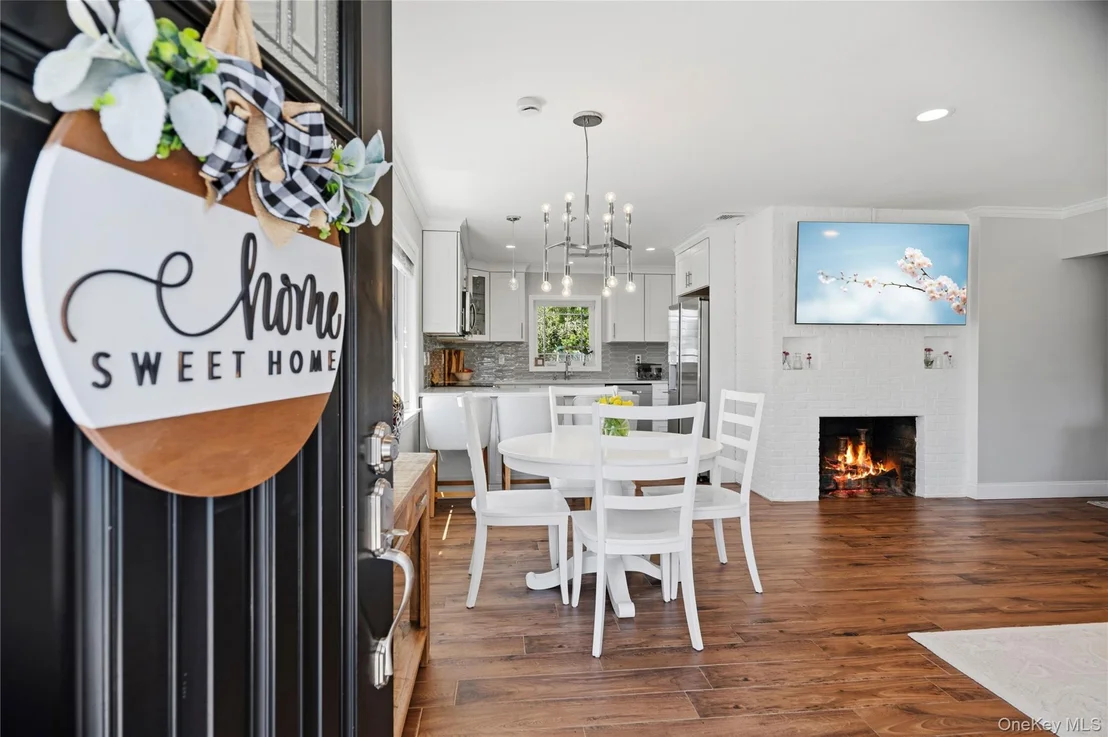 Photo of 51 Fox Boulevard