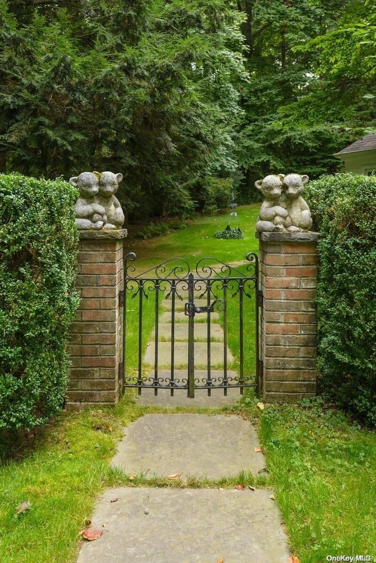Photo of 4 Laurel Lane