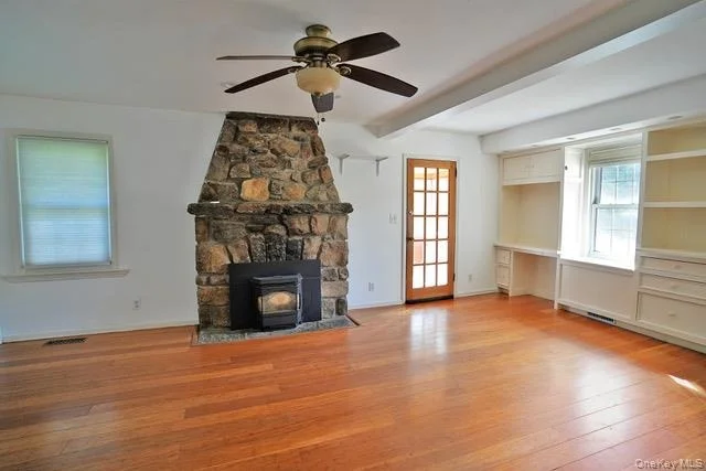 Photo of 21 Cameron Road
