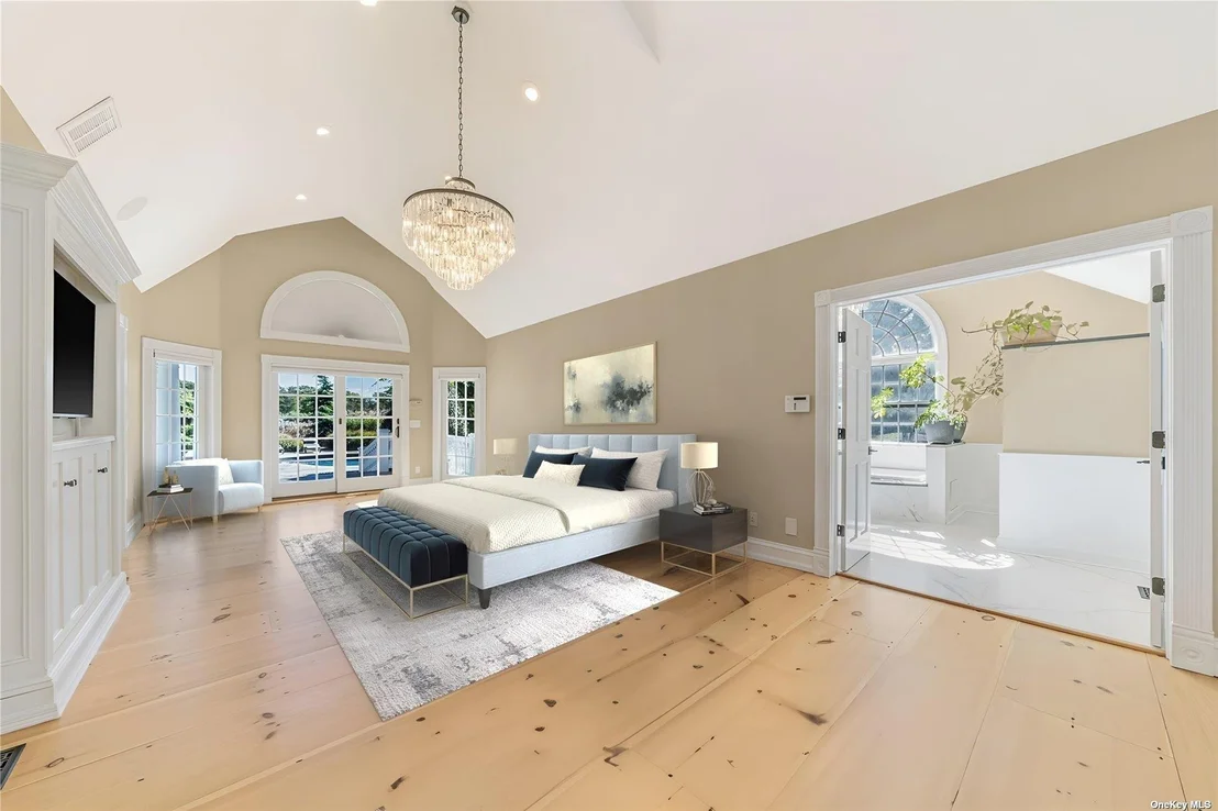 Photo of 300 Maple Street