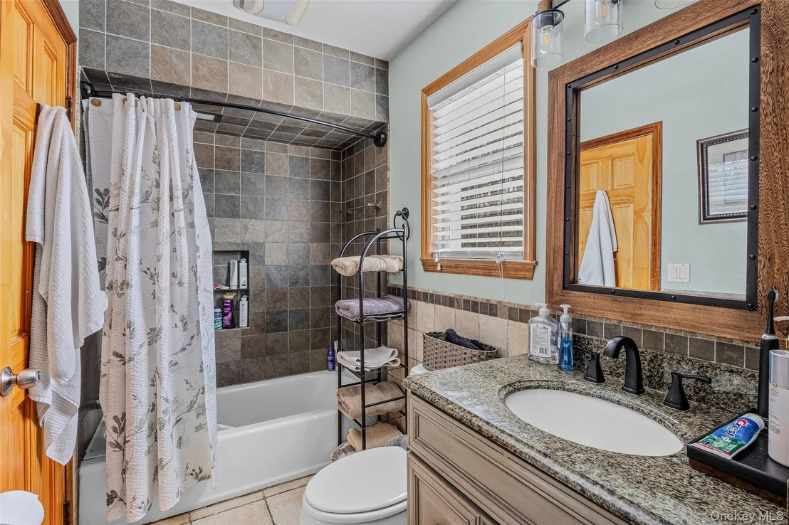 Photo of 278 Ridge Road