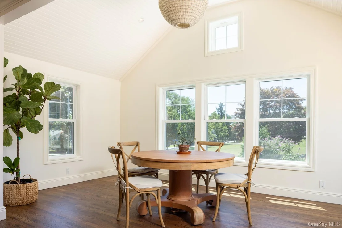 Photo of 605 Cedar Drive