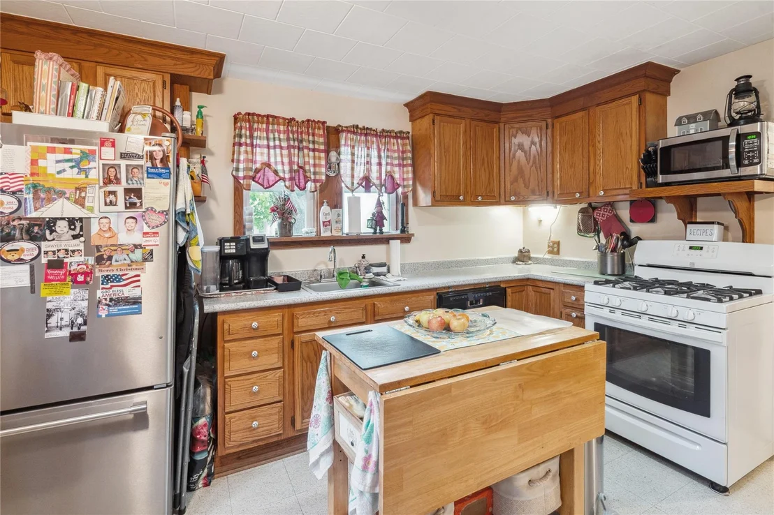 Photo of 42 Wisner Avenue