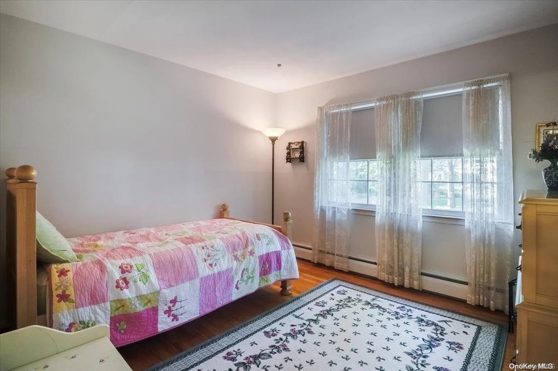Photo of 69 Buttonwood Drive