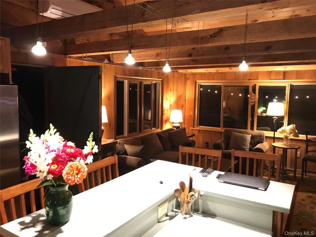 Photo of 151 Lake Lane