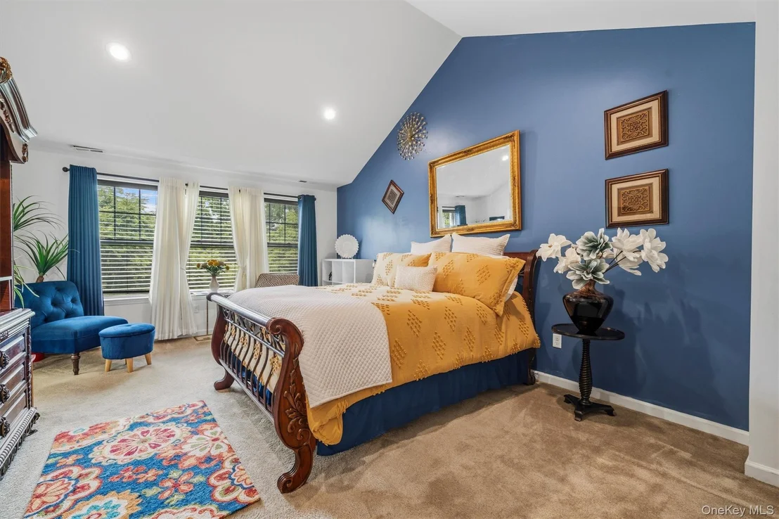 Photo of 93 Meadow View Drive