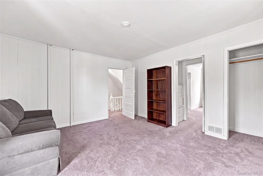 Photo of 15 Maple Street