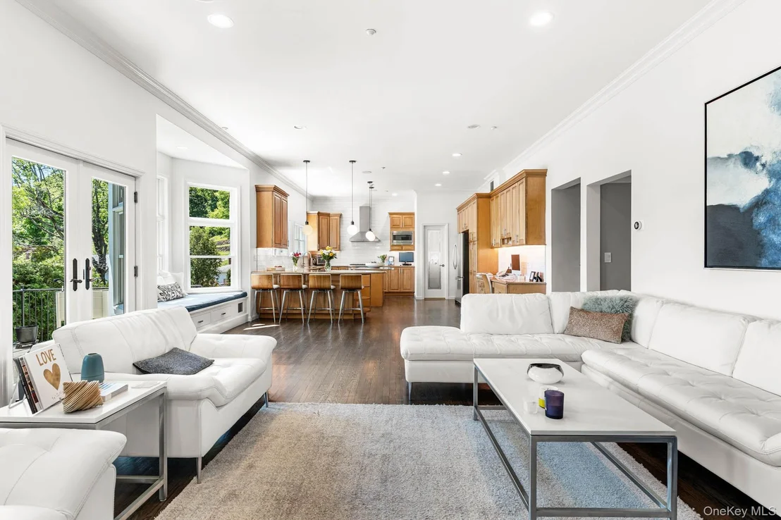 Photo of 3 Lewis Avenue