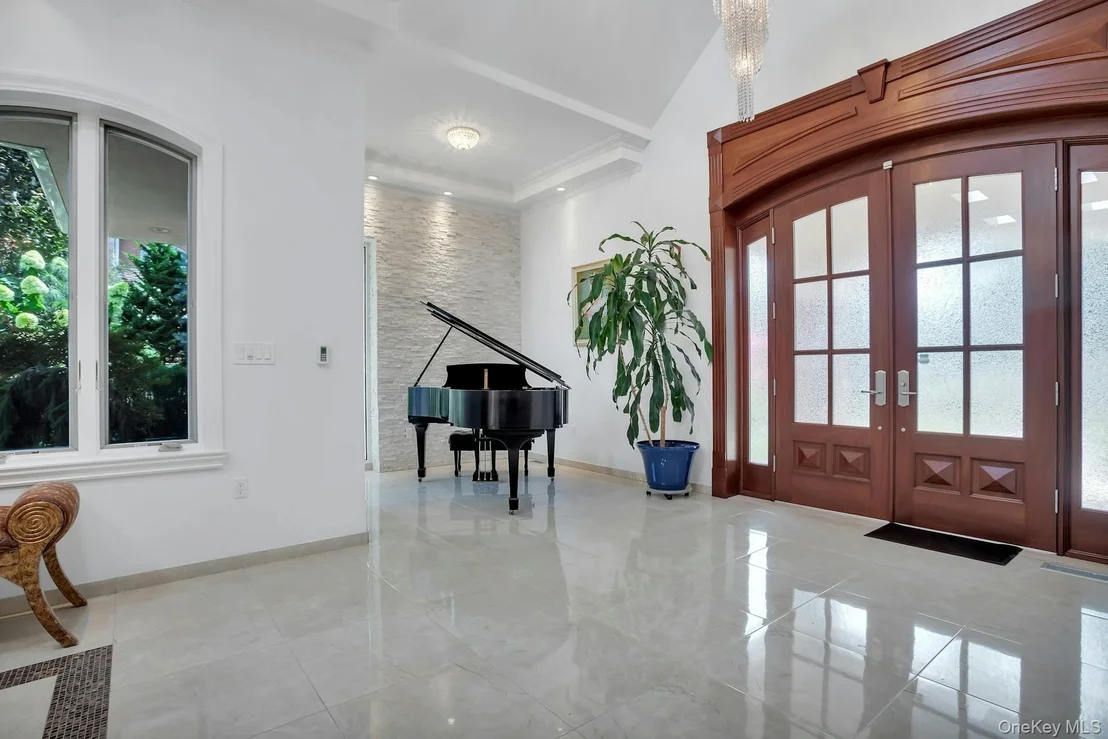 Photo of 5 Boulevard