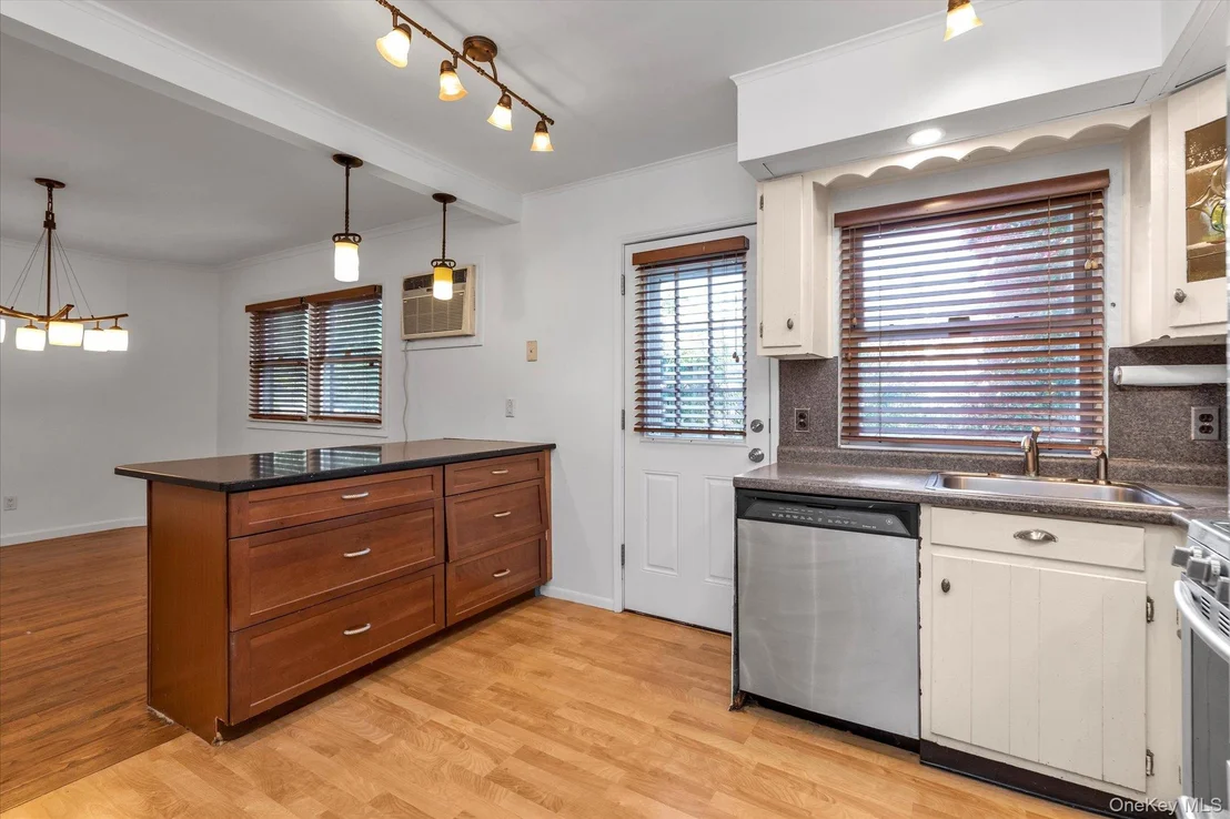Photo of 2700 Fox Road