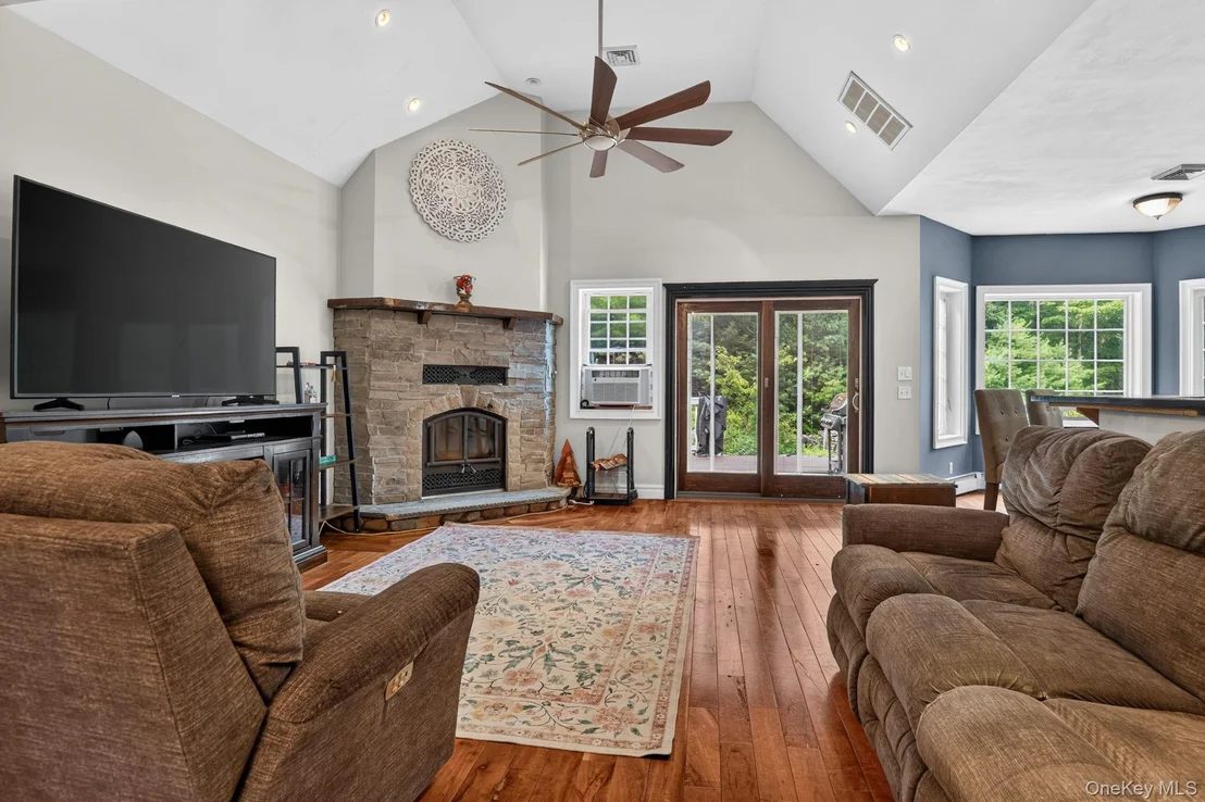 Photo of 178 Upper Pine Kill Road