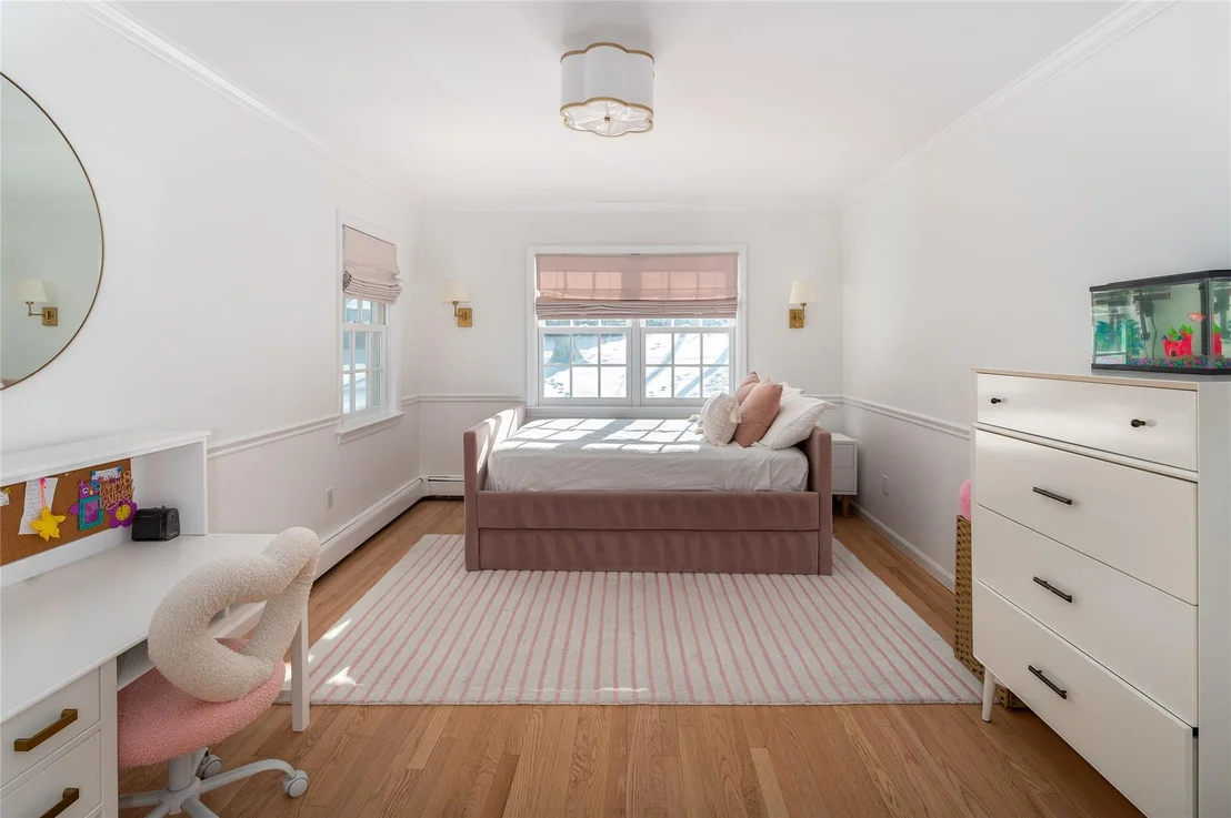 Photo of 2 Cedar Lane