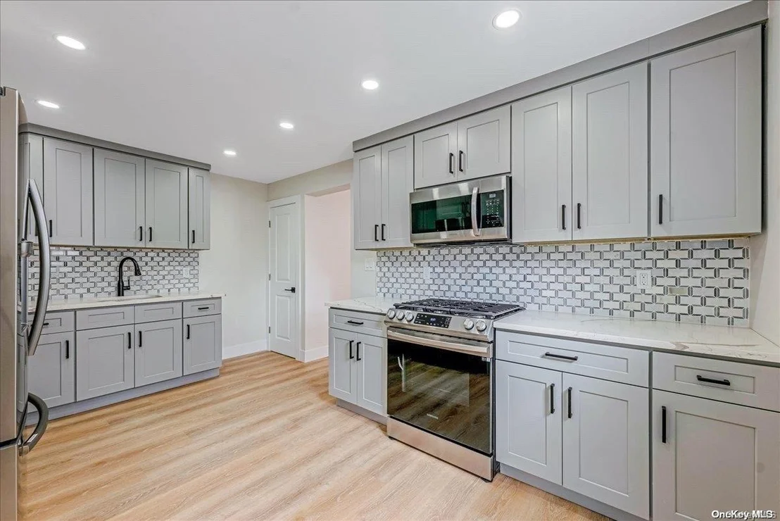 Photo of 3639 Provost