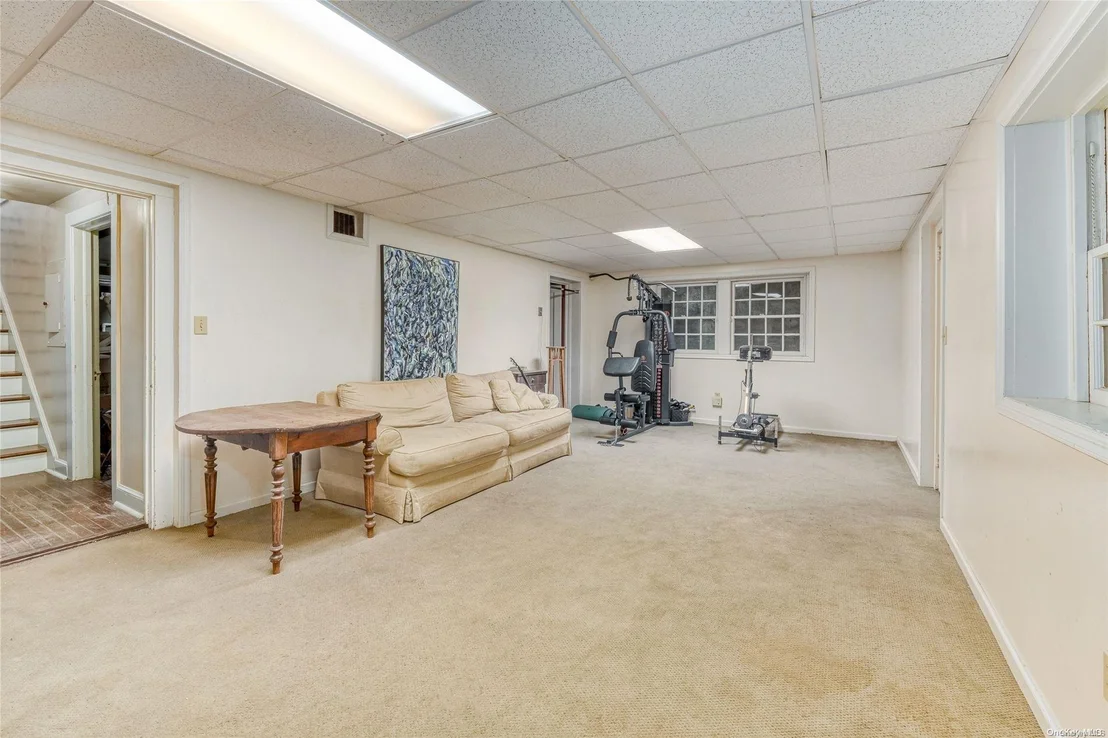 Photo of 19 Hickory Drive