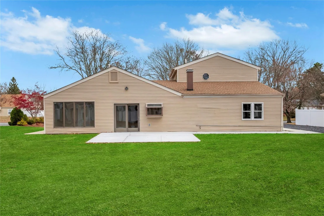 Photo of 145 Sequoia Drive