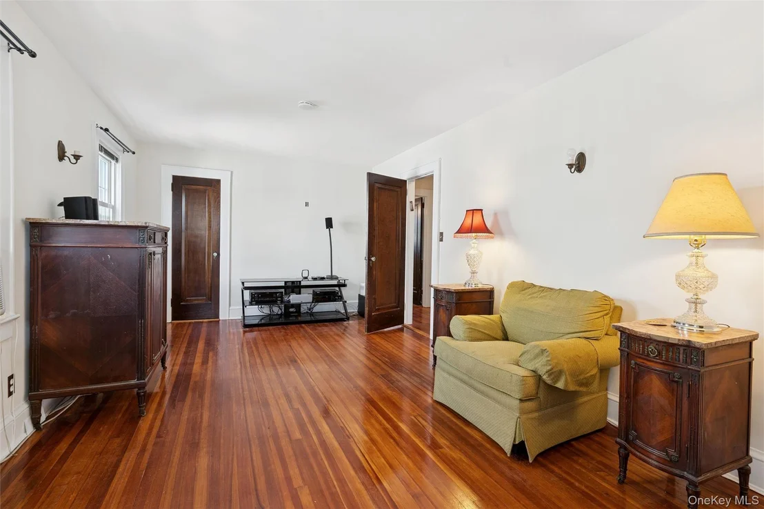 Photo of 9 Troy Place