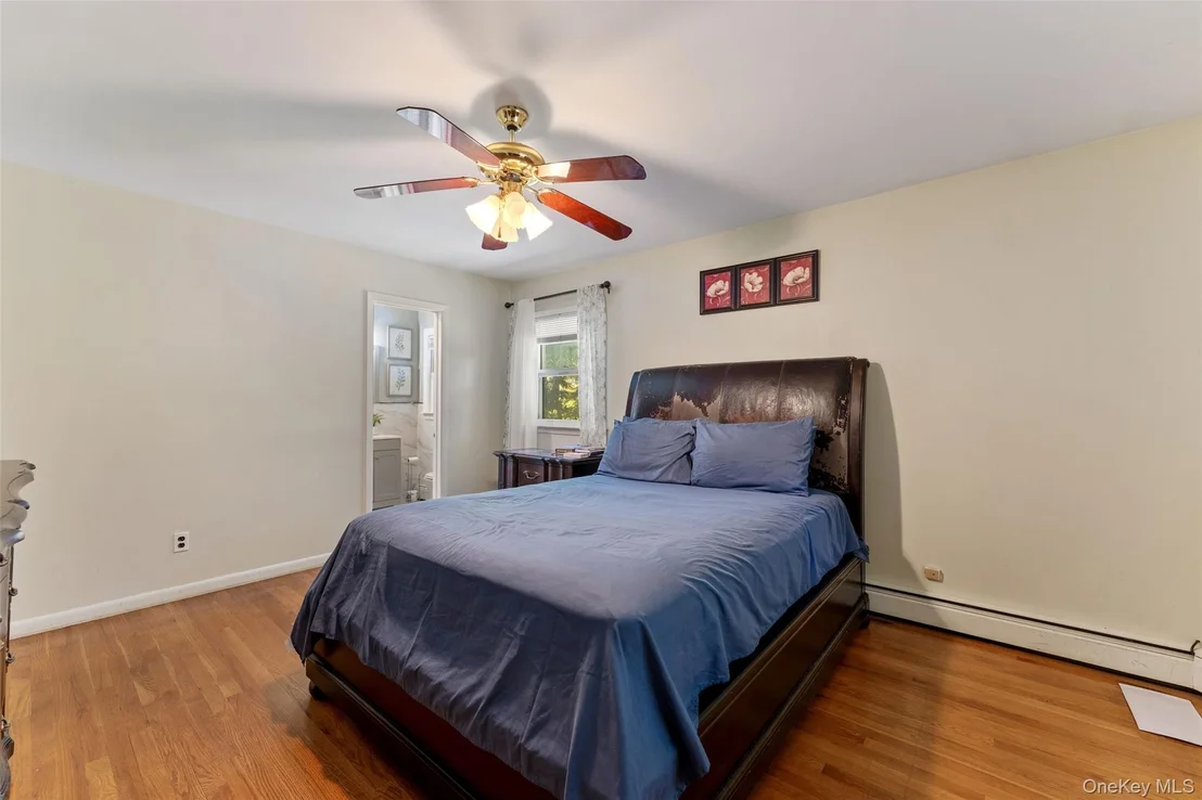 Photo of 182 Geymer Drive