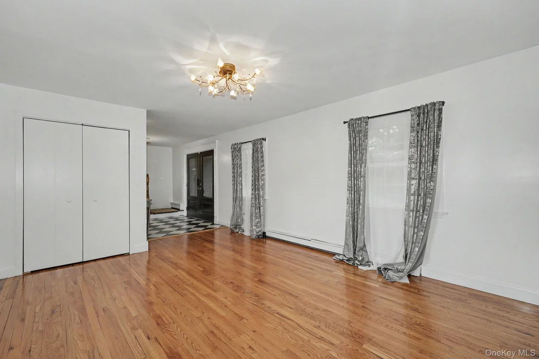 Photo of 76 Eleanor Drive