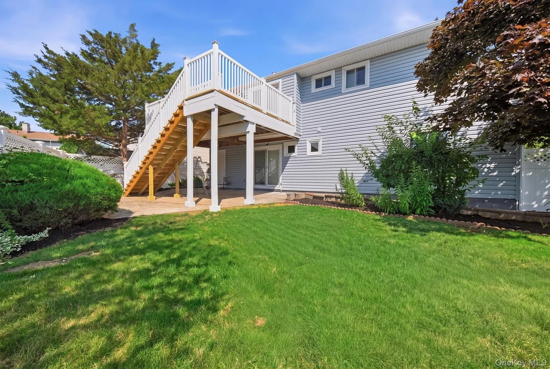 Photo of 133 Meister Boulevard