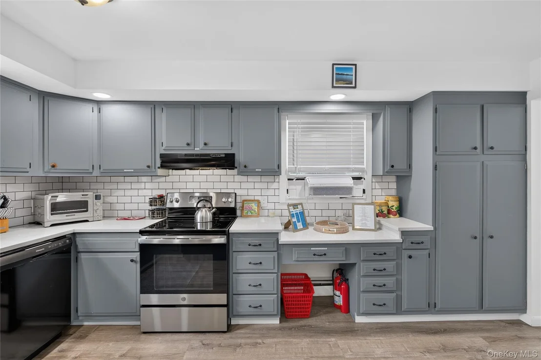 Photo of 297 Lake Drive