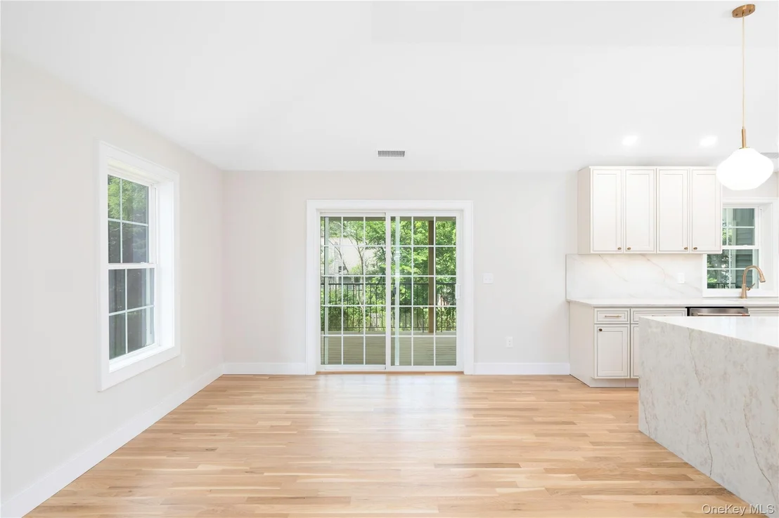 Photo of 15 Tompkins Avenue