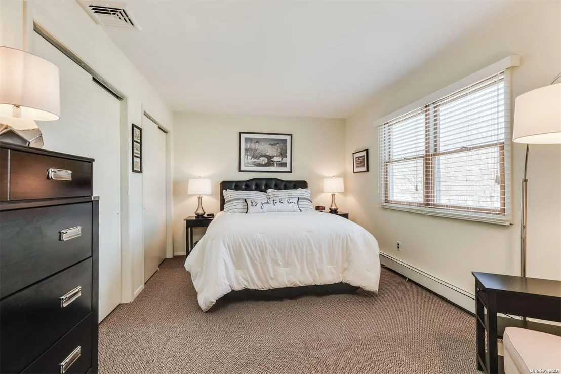 Photo of 24 Seminole Drive