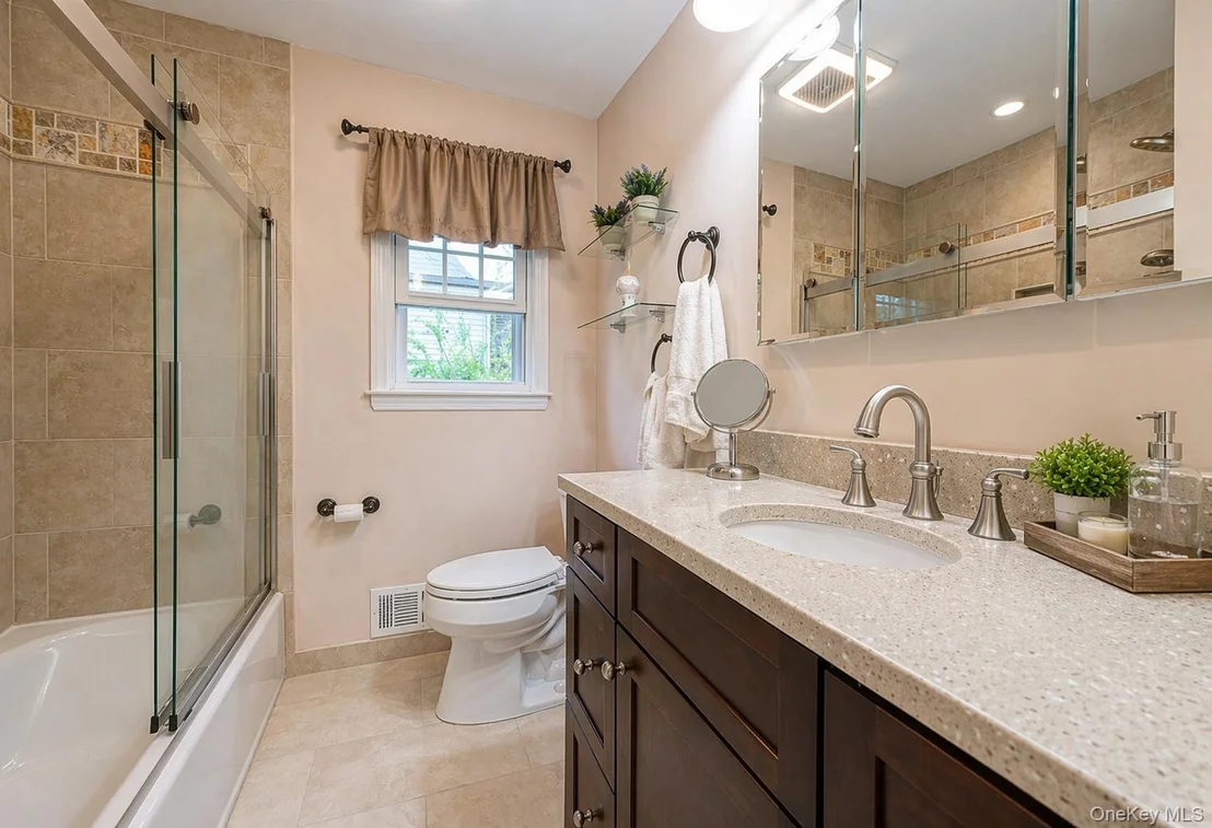 Photo of 6 Huyler Road