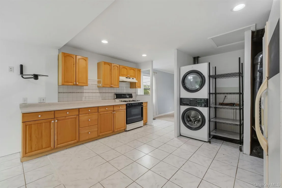 Photo of 56 Cayuga Drive