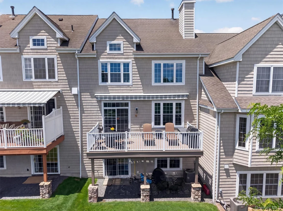 Photo of 38 Pinehurst Circle