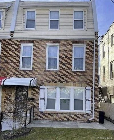 Photo of 249 Calhoun Avenue