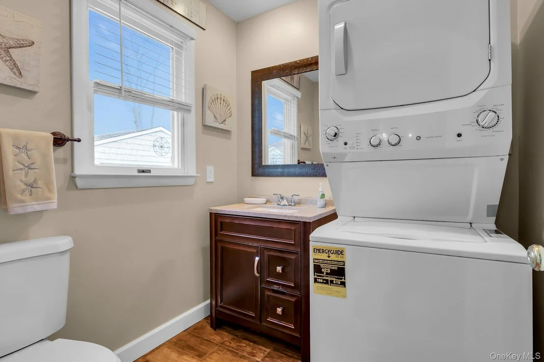Photo of 358 Rider Avenue