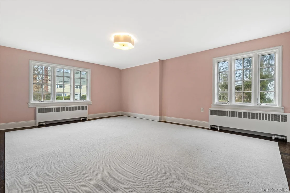 Photo of 37 BATES Road