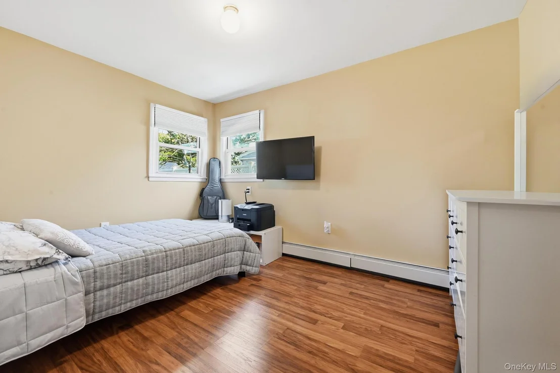 Photo of 440 Cole Place