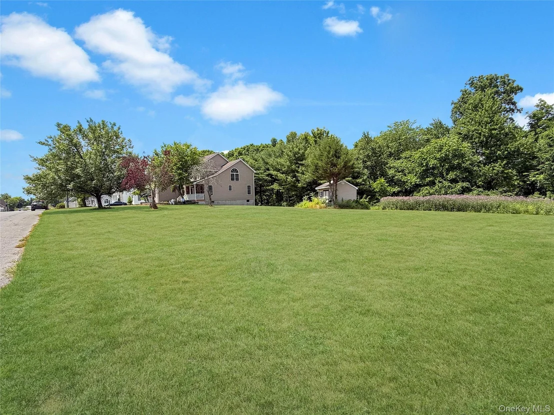 Photo of 43 Regency Drive