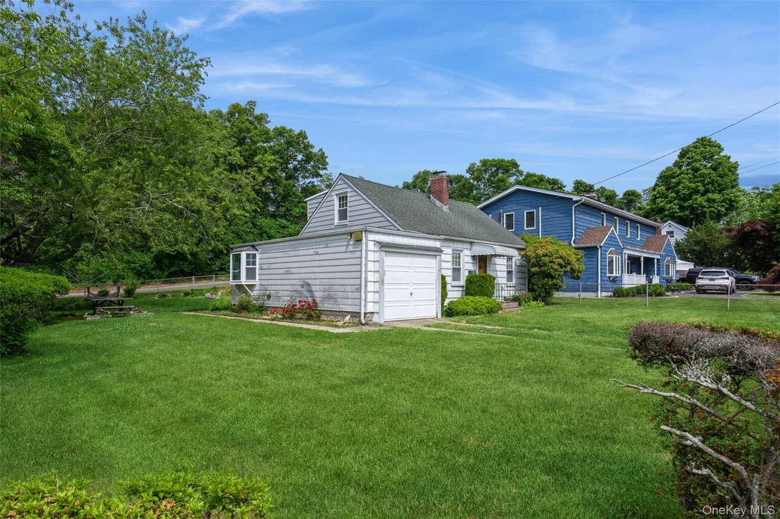 Photo of 10 Laurel Road