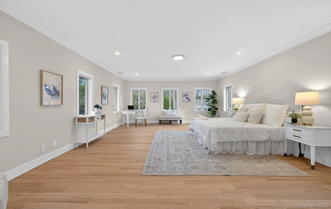 Photo of 369 Vanderbilt Parkway