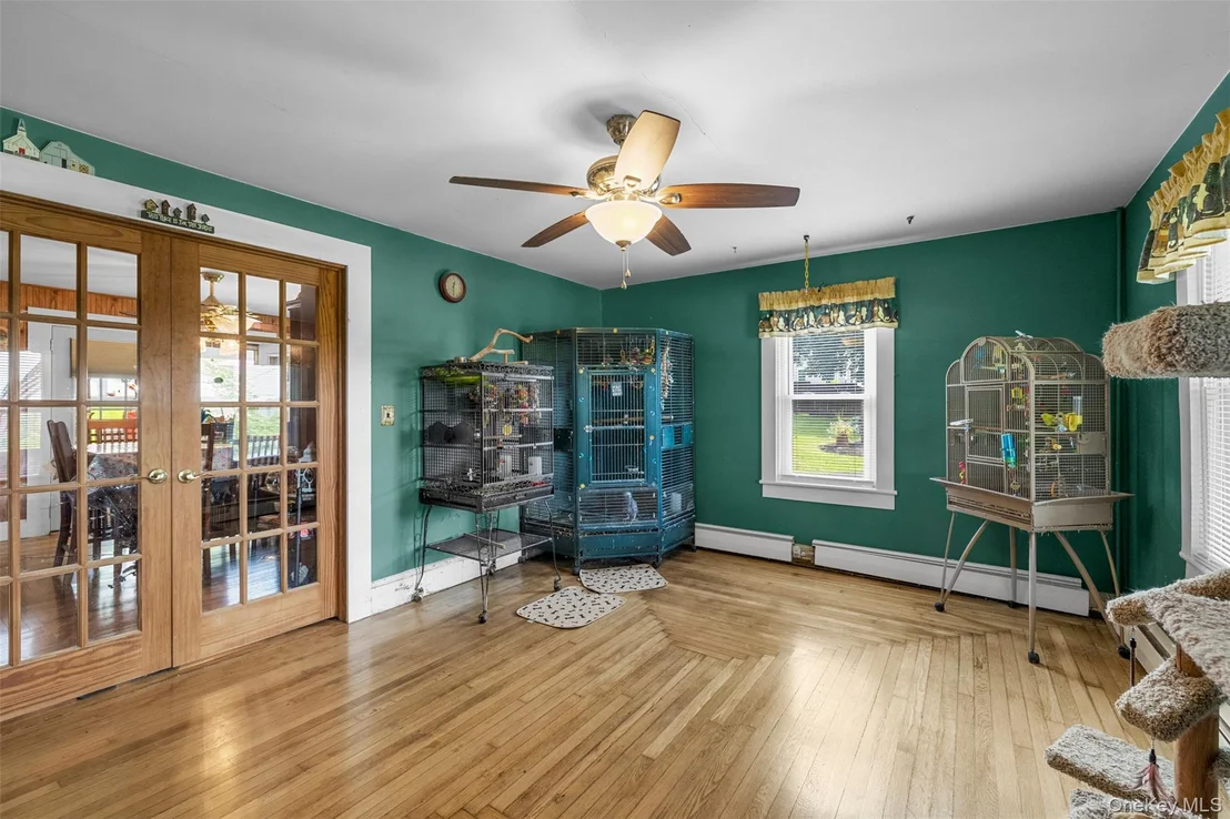 Photo of 421 Orchard Drive
