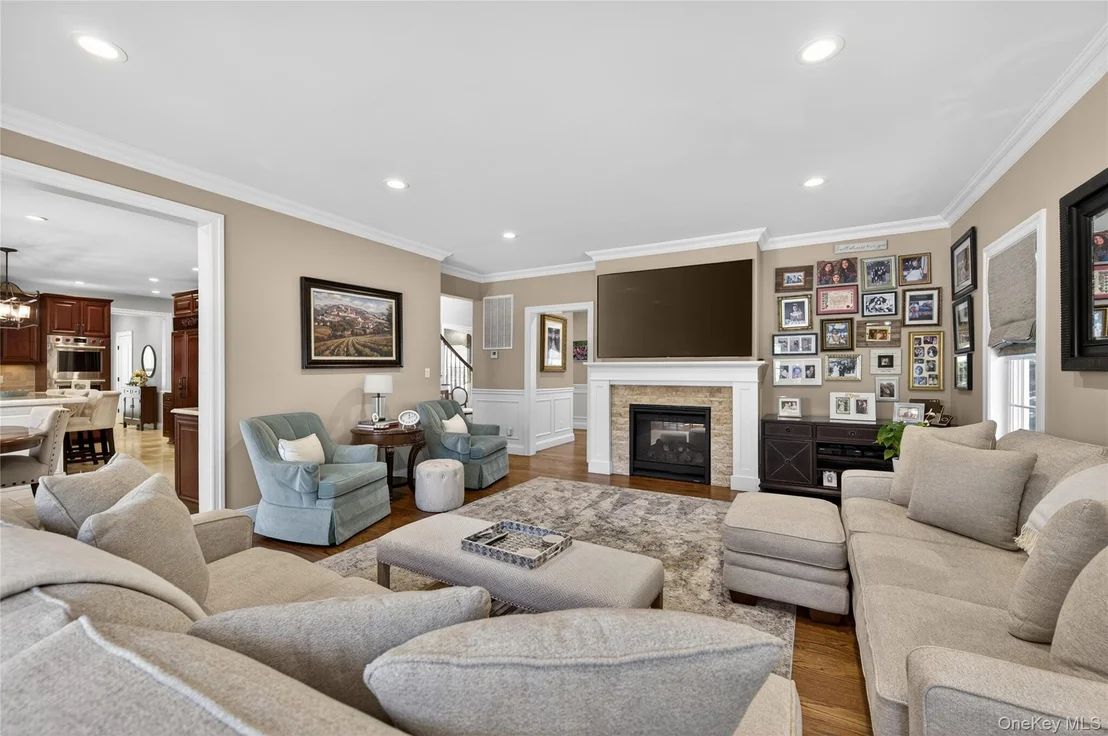 Photo of 261 Harbor Road