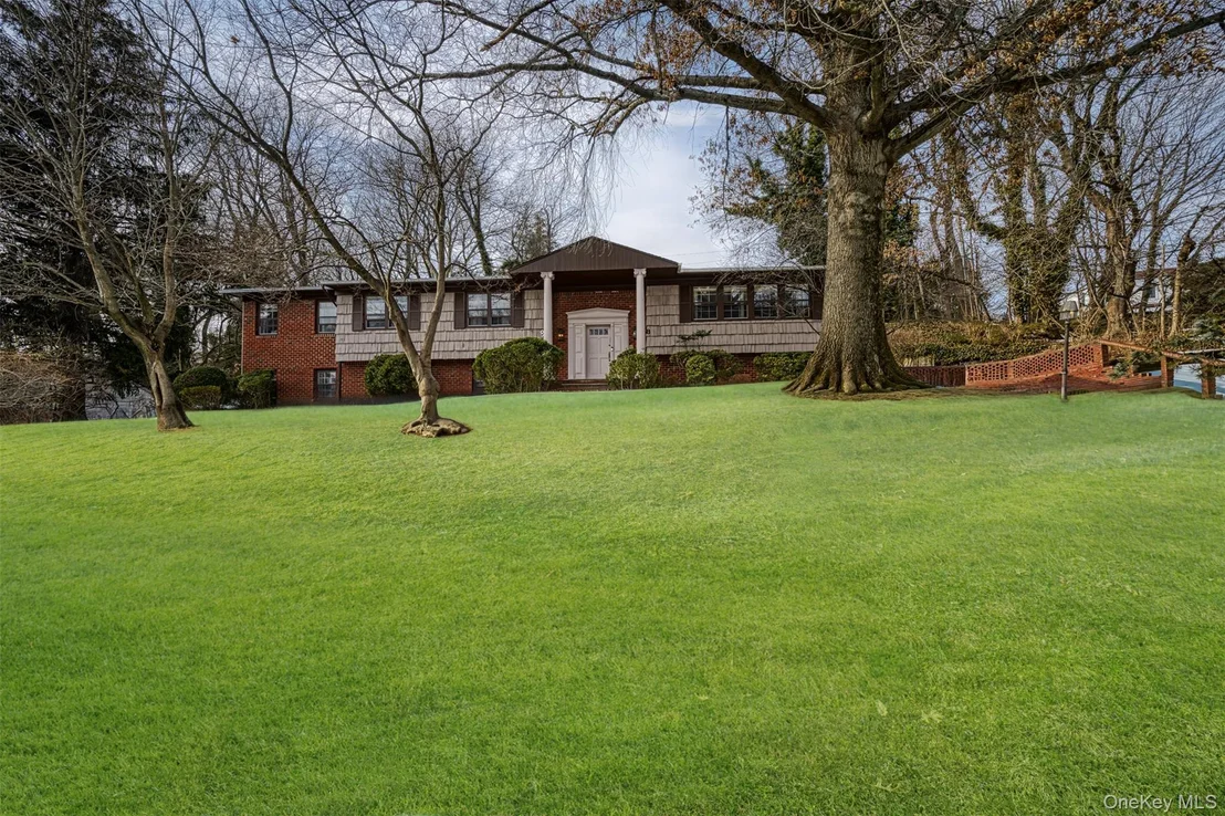 Photo of 8 Pine Drive