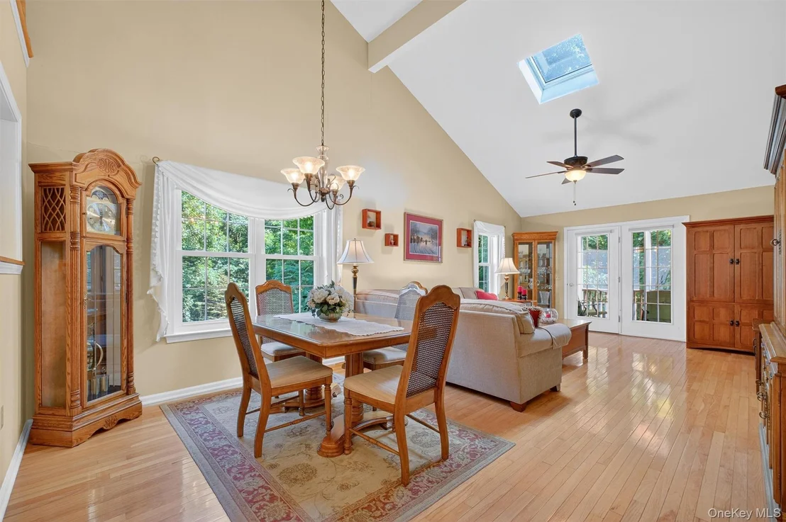 Photo of 36 Tall Tree Lane