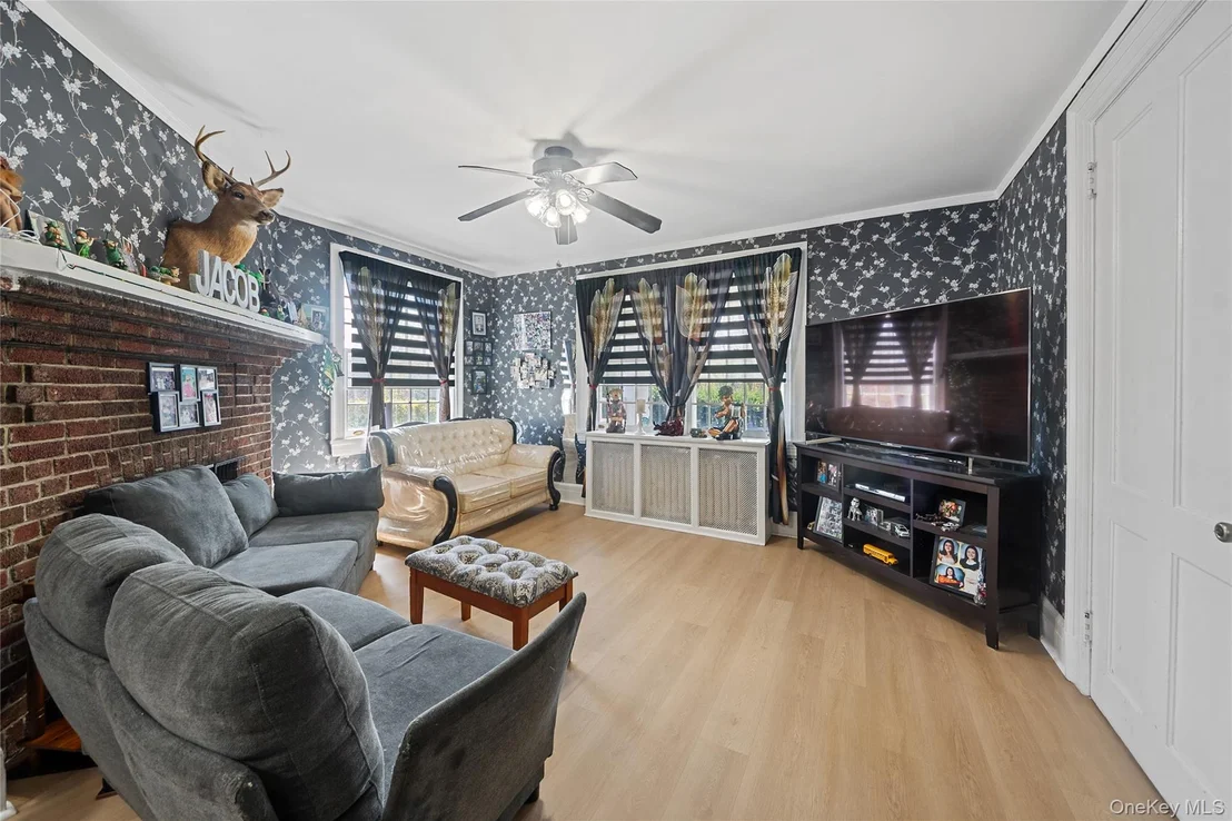 Photo of 75 Chappaqua Road