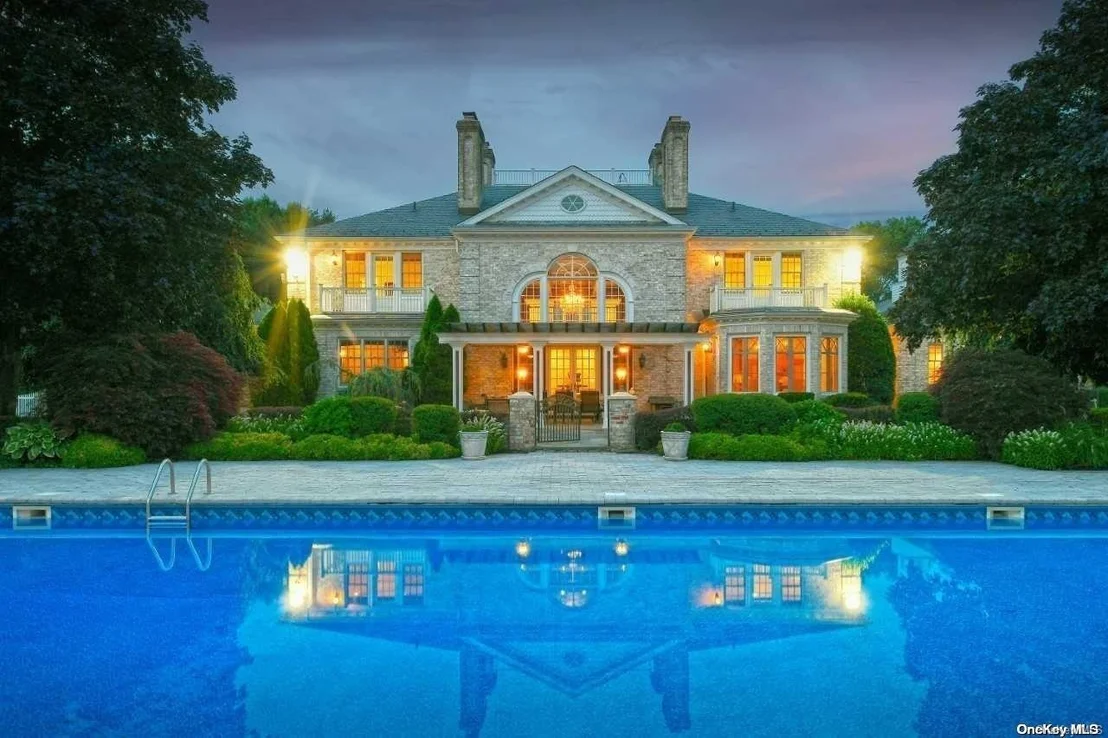 Photo of 9 Colonial Drive