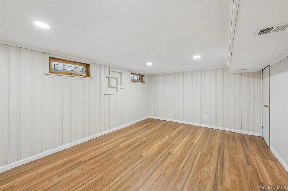 Photo of 12 Lillian Lane