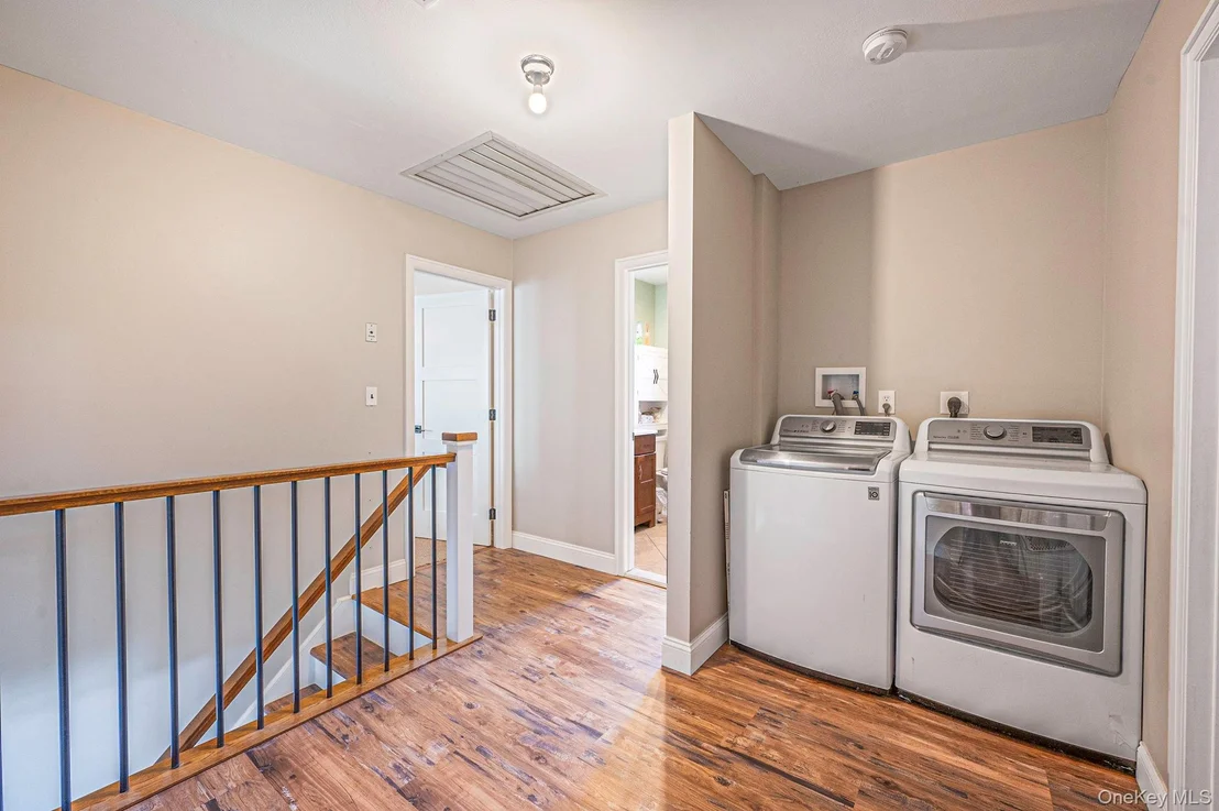 Photo of 53 Abbott Avenue
