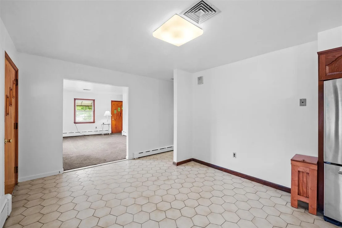 Photo of 420 Nelson Avenue