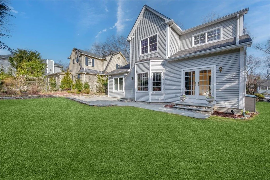Photo of 18 Walker Avenue